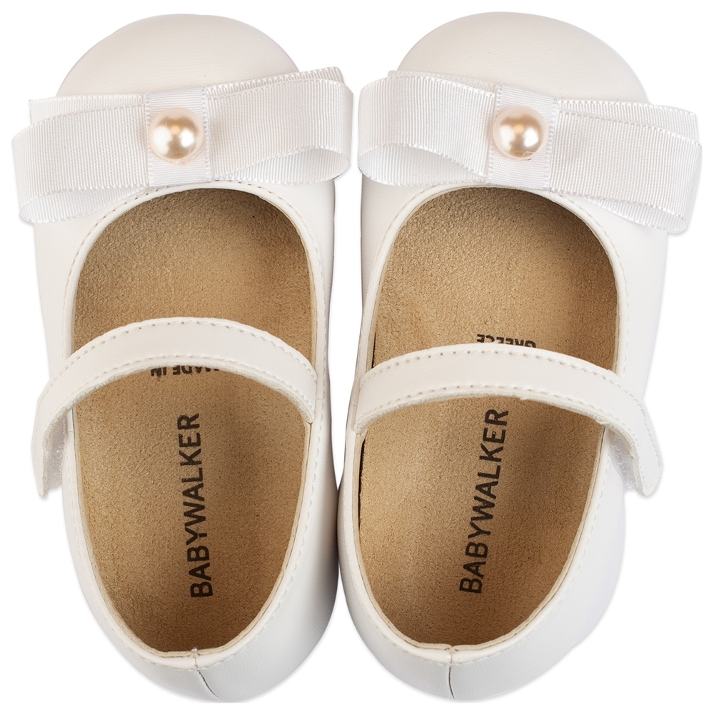 vaptistika-papoutsia-gia-koritsi-babywalker-bs3500-leuko.jpg